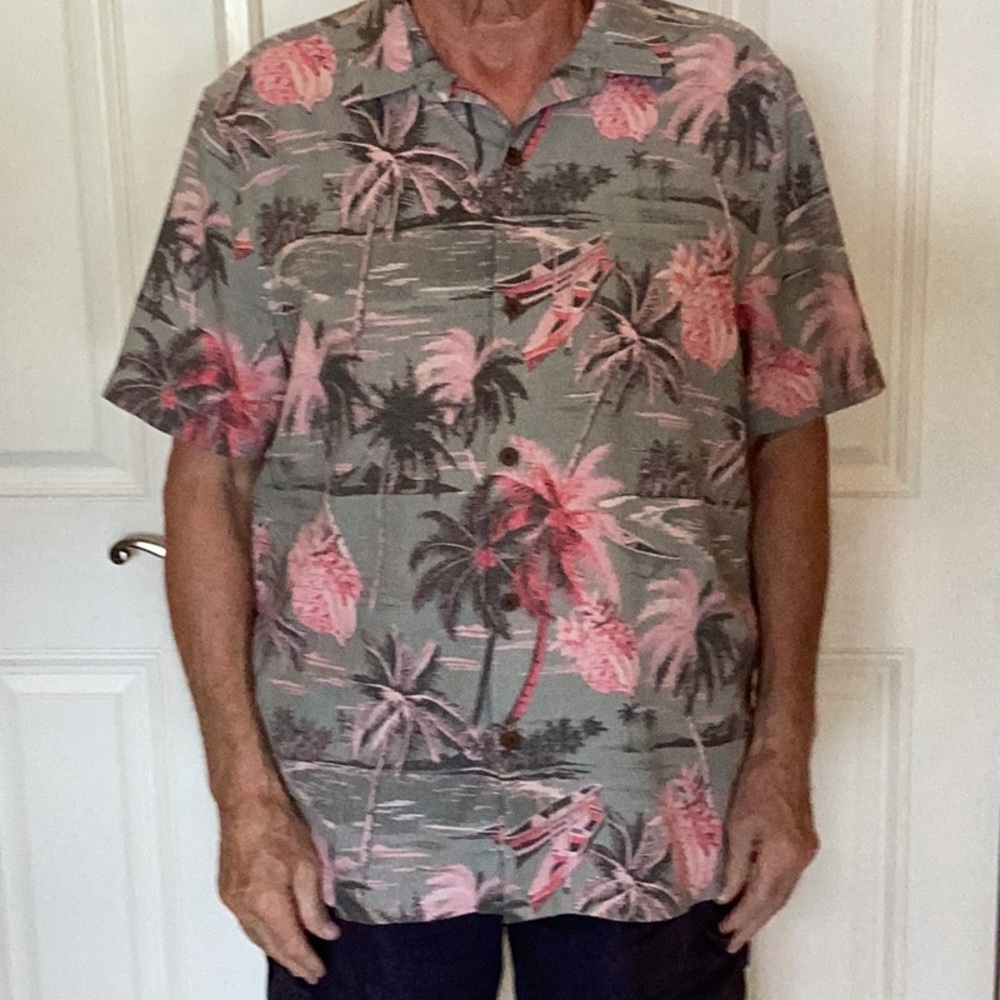 Tommy Bahama men’s shirt